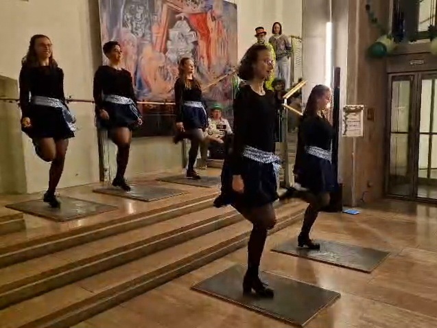 Irish Beat Factory. Irish Dance. Hardshoes.